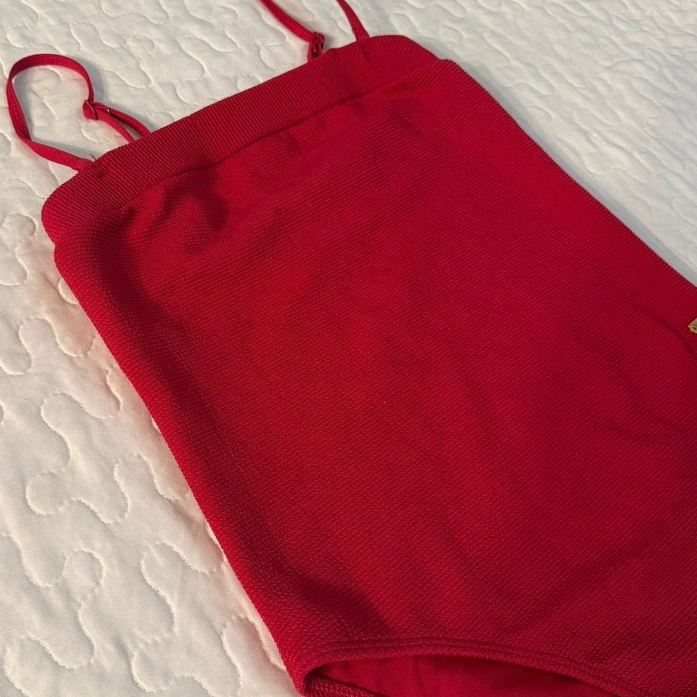 Roxy Women XS One Piece Swimsuit Red BEACHWEAR VACATION RESORT ATHLETIC TROPICAL